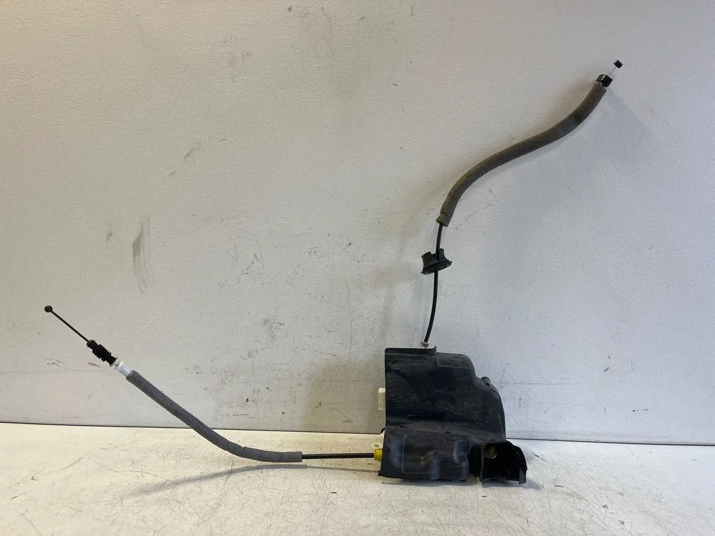 Front door lock 8J1837015F