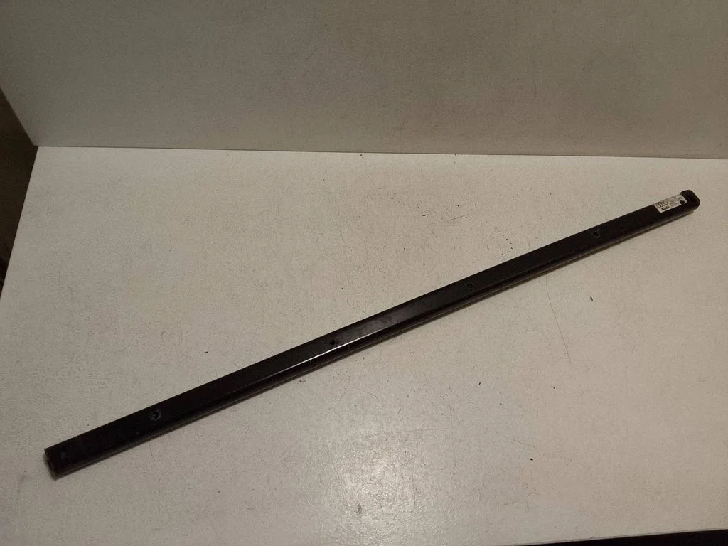 Other front door trim element 4M0837959B