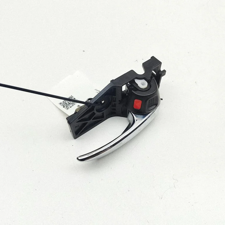 Front door interior handle 8311061M10C48