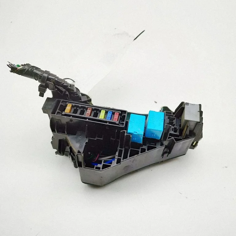Fuse module 826600K070