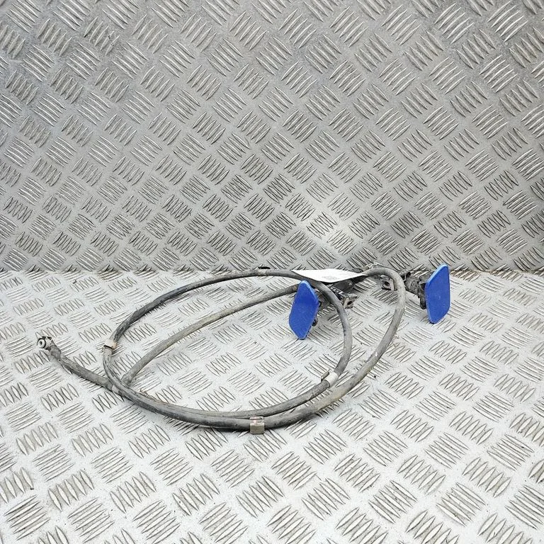Žibintų apiplovimo purkštukas (-ai)