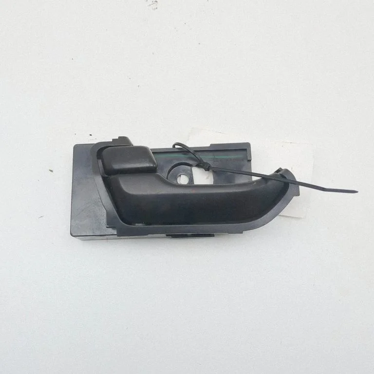 Esiukse sisemine käepide 8974167284