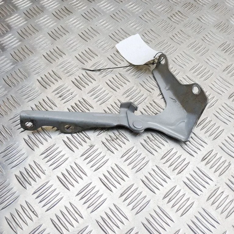 Mootorikapoti hinged 8981040992