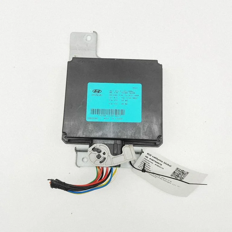 Other devices – Hyundai Grand Santa Fe NC (2014-2018)