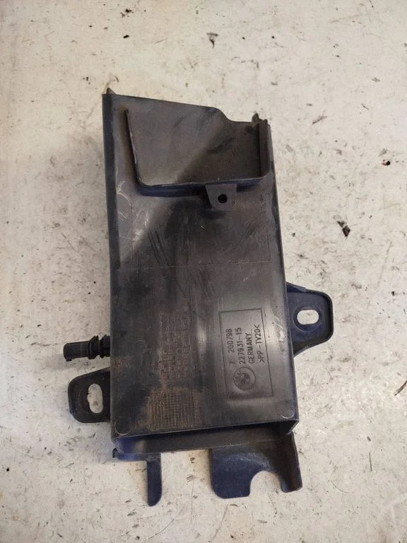 Air intake duct part 200798
