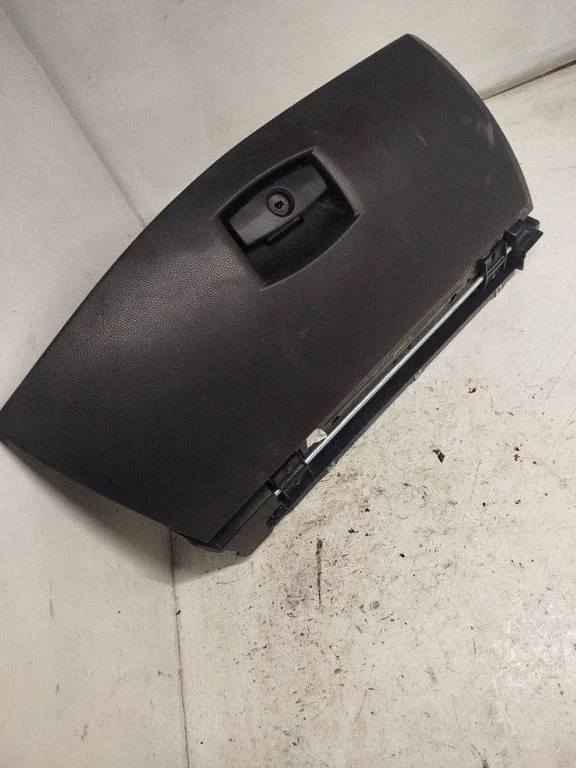 Glove box 7034080