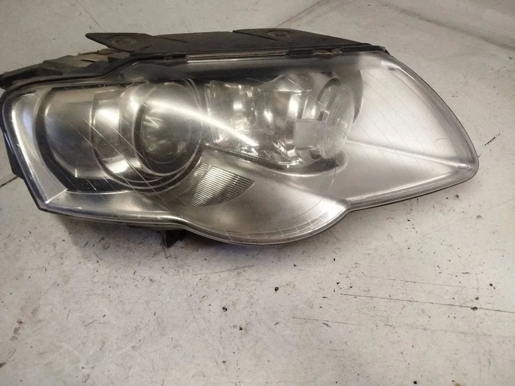 Headlight/headlamp 3C0941754G