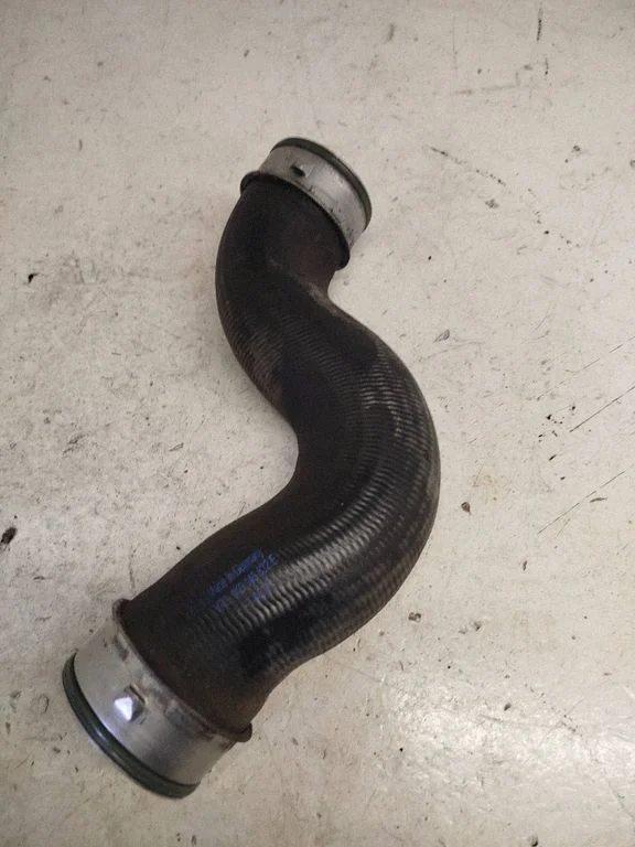 Intercooler hose/pipe 1K0145832E