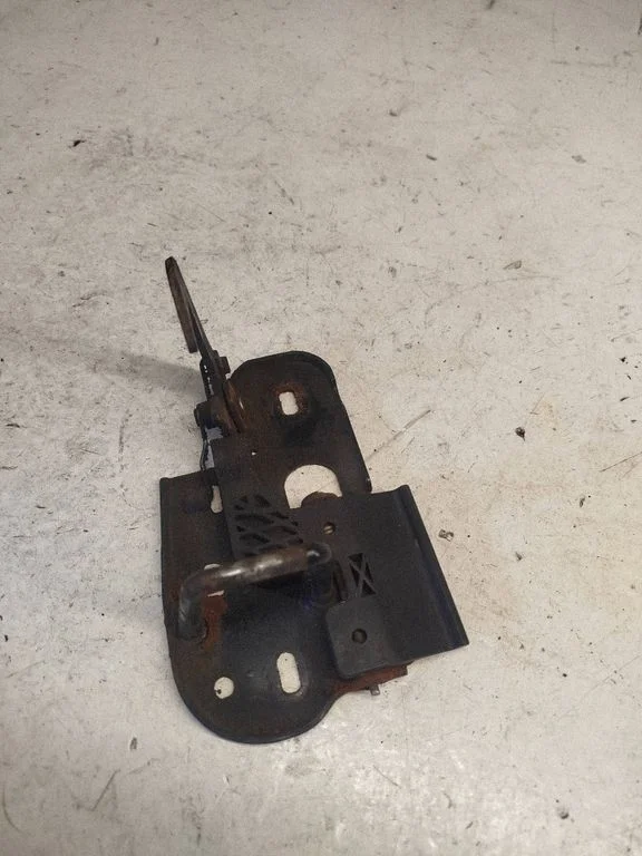 Engine bonnet/hood lock/catch 3C0823459