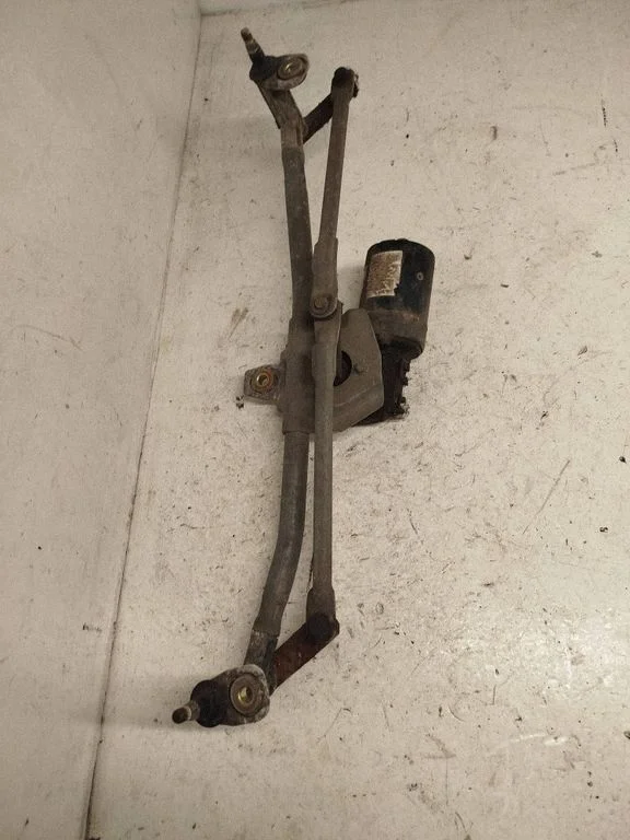 Front wiper linkage and motor 1J0955623A
