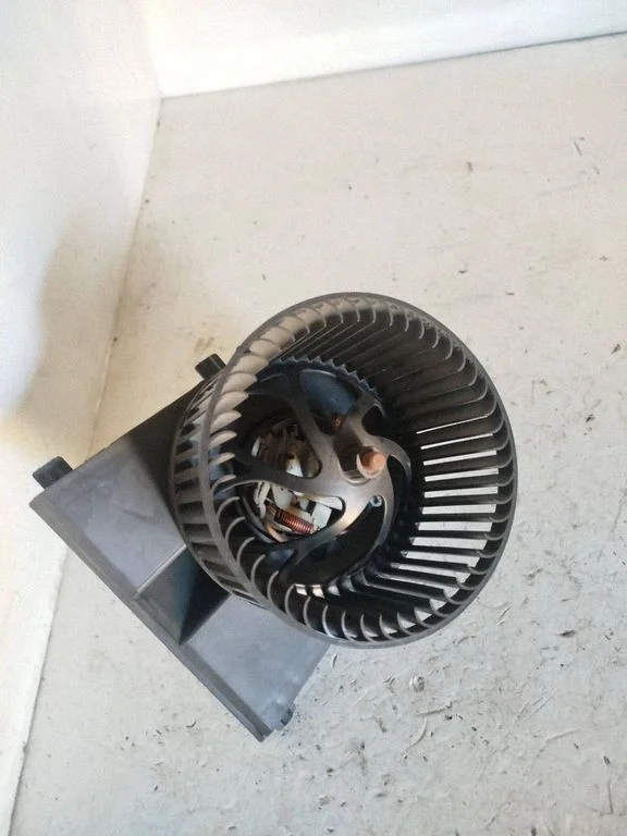 Heater fan/blower 1J1819021A
