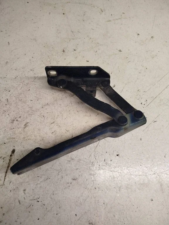 Engine bonnet/hood hinges 41617