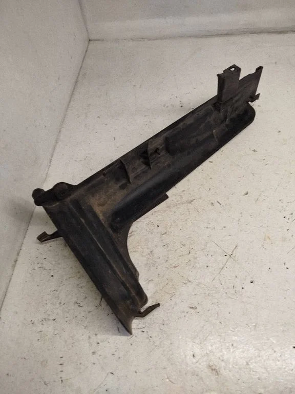 Radiator mount bracket 2354043