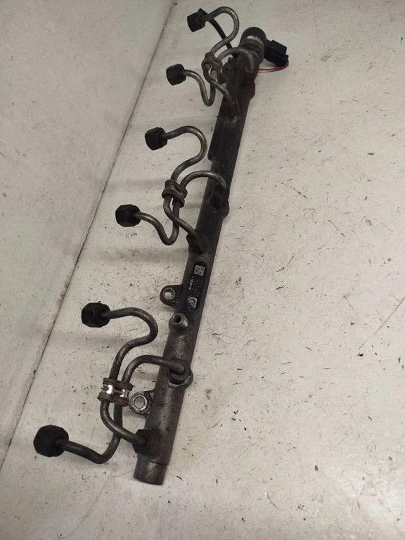 Fuel main line pipe 779961002