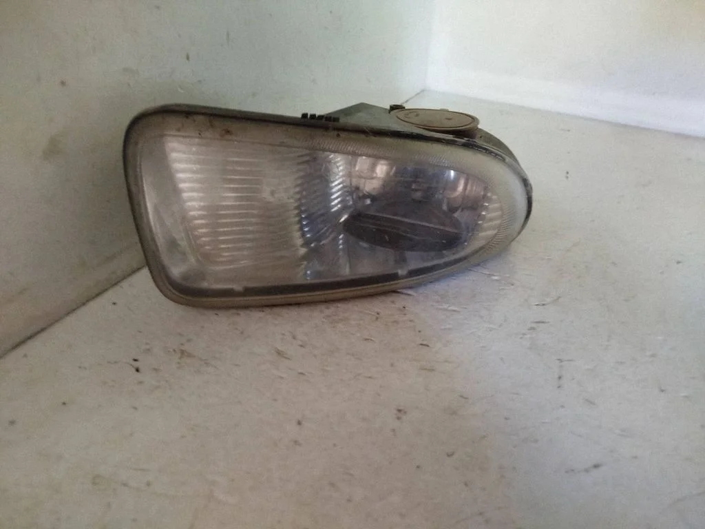 Halogen przedni 04857238AB