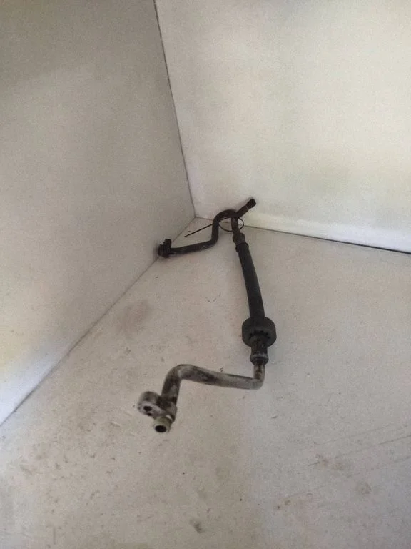 Air conditioning (A/C) pipe/hose 6910355