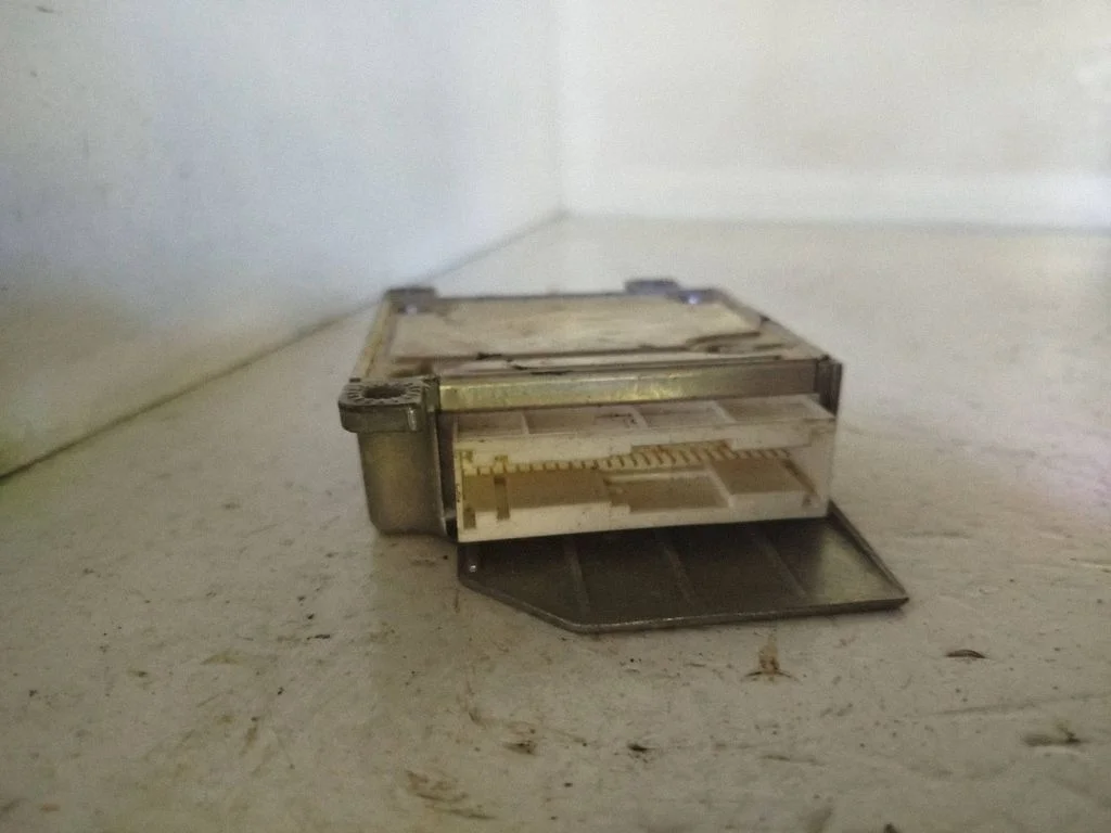 Drošības spilvenu vadības bloks 65778372521