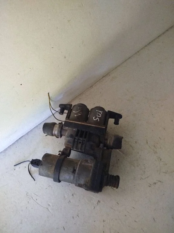 Electric auxiliary coolant/water pump 8574994