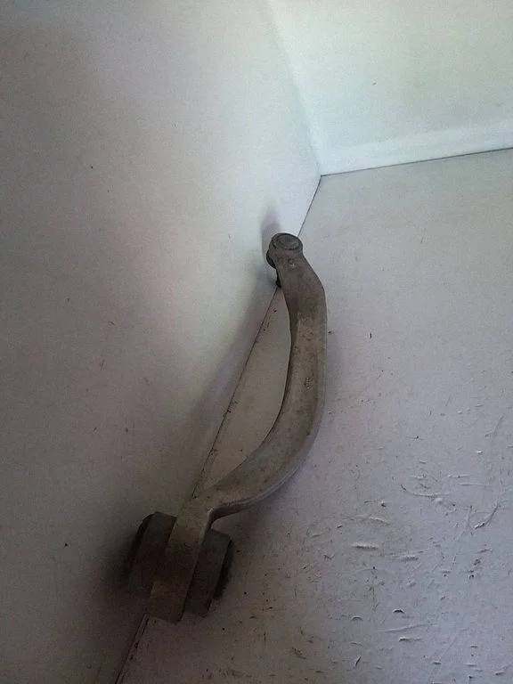 Front control arm 4D0407696J