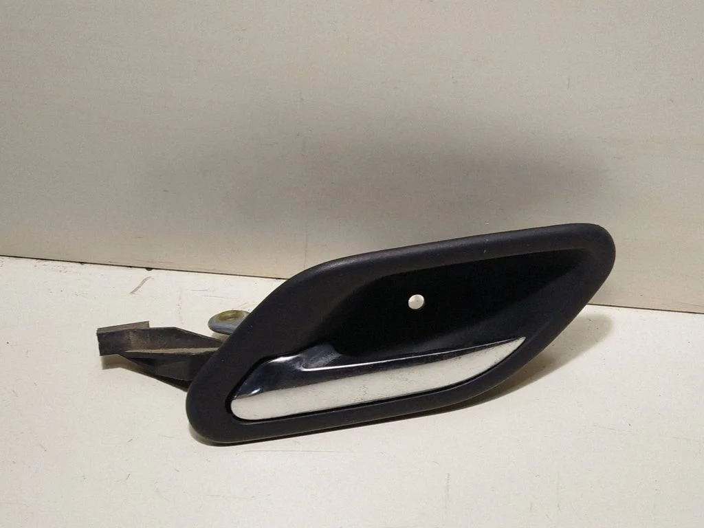 Front door interior handle 8125513