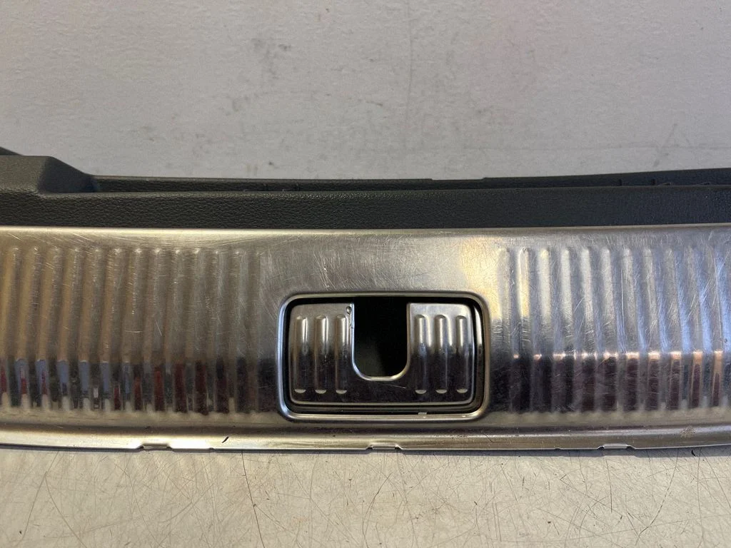 Trunk/boot sill cover protection 4M0864483B