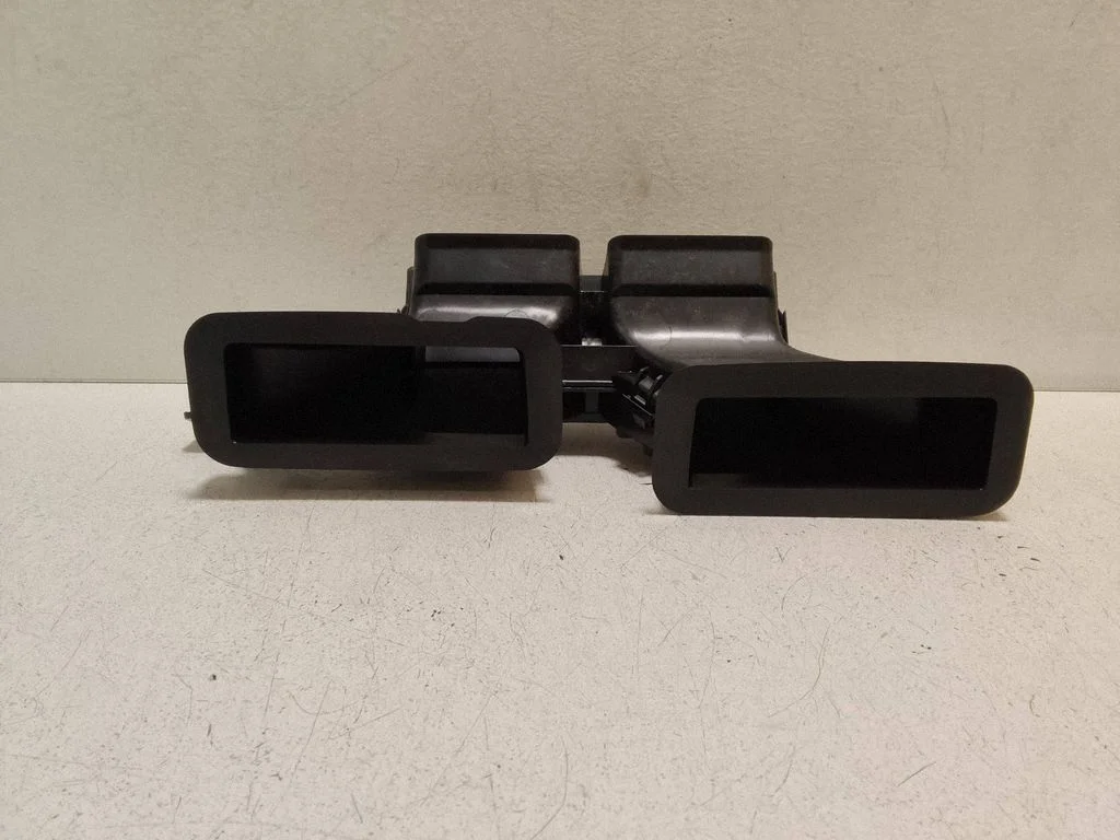 Cabin air duct channel 4M1819723