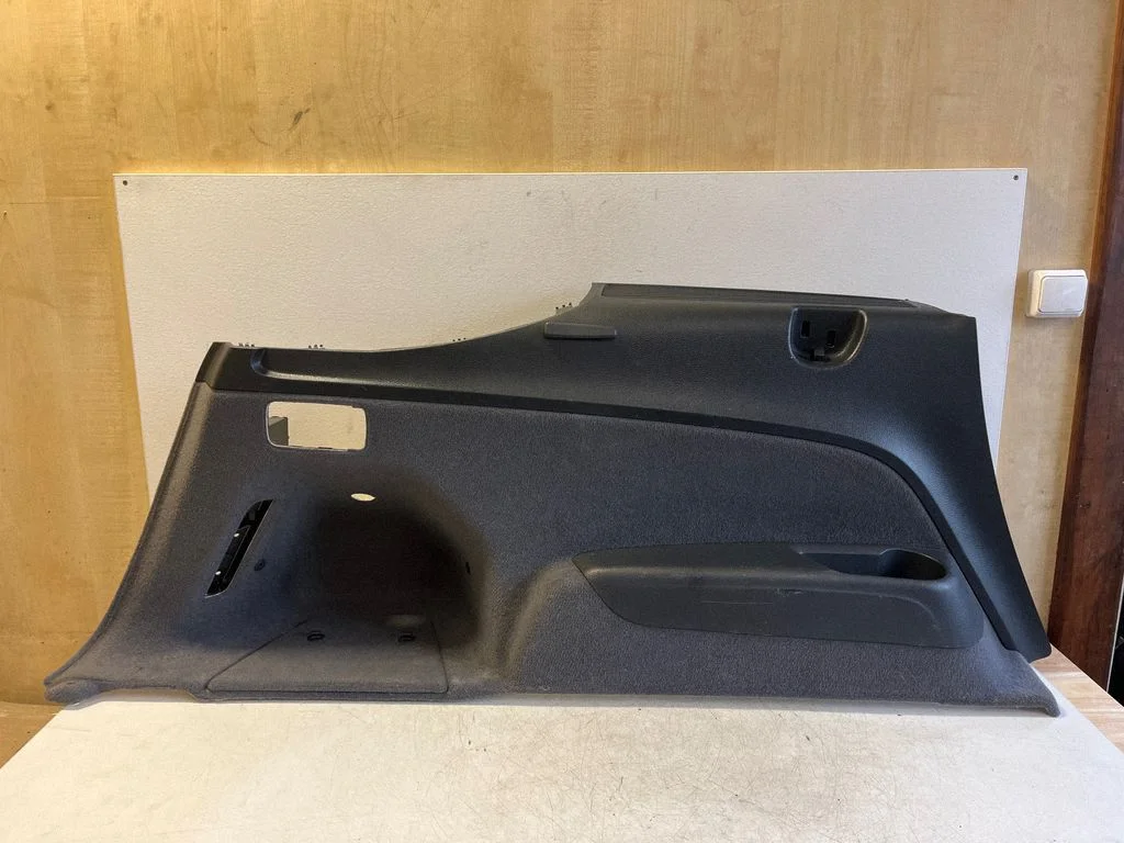 Trunk/boot lower side trim panel 4M0863879P