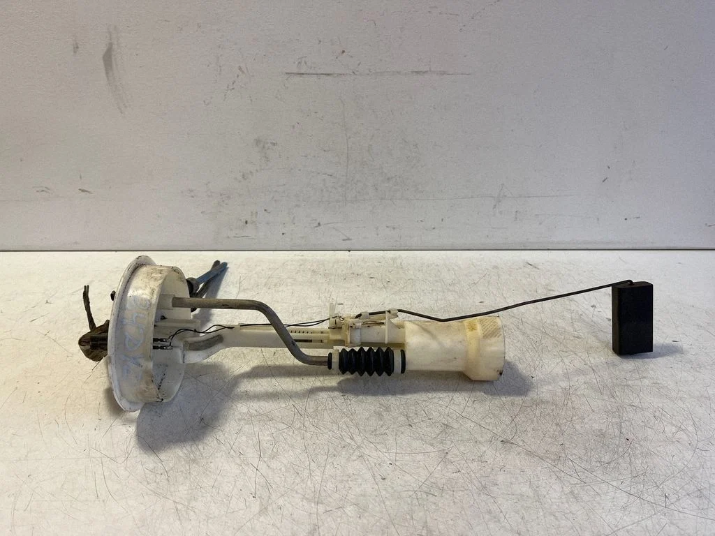 Fuel level sensor 701919051J