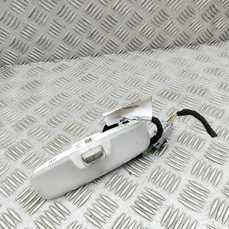 Priekšējo sēdvietu apgaismojuma lukturis FK2613776AA