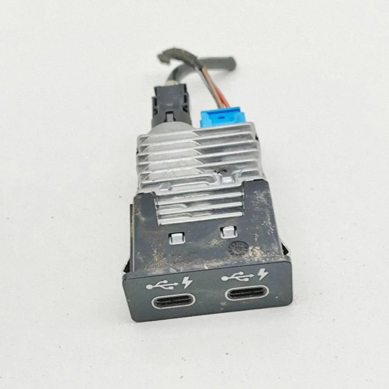 USB ligzda 5A57B32