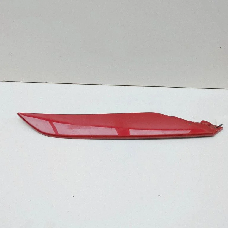 Priekinio žibinto detalė