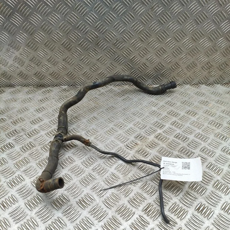 Engine coolant pipe/hose GK2118K579BC