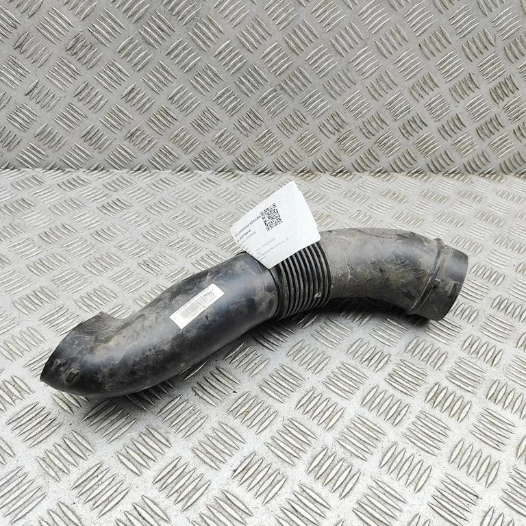 Gaisa ieplūdes kanāla detaļa (-as) BK319A675AE