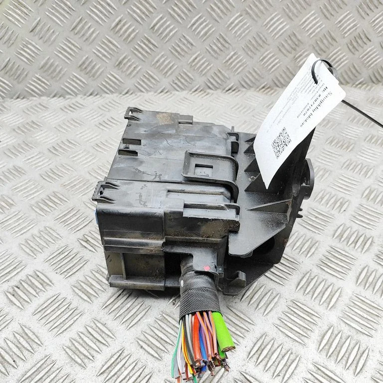 Drošinātāju bloks KK3T14401HBCD