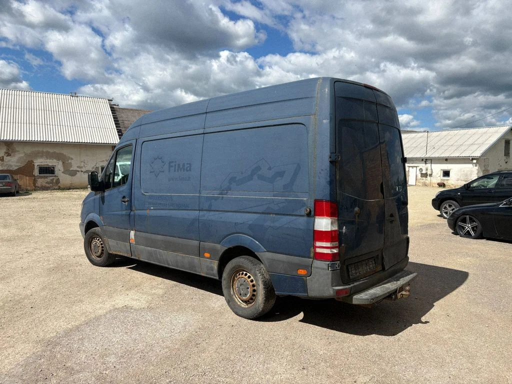 Mercedes-Benz Sprinter