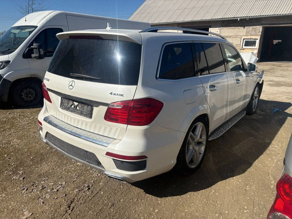 Mercedes-Benz GL-class (X164, X166)