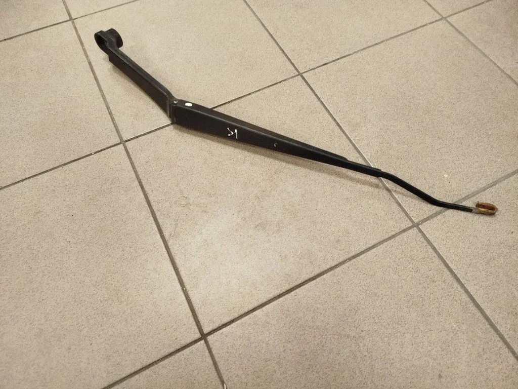 Front wiper blade arm 2270