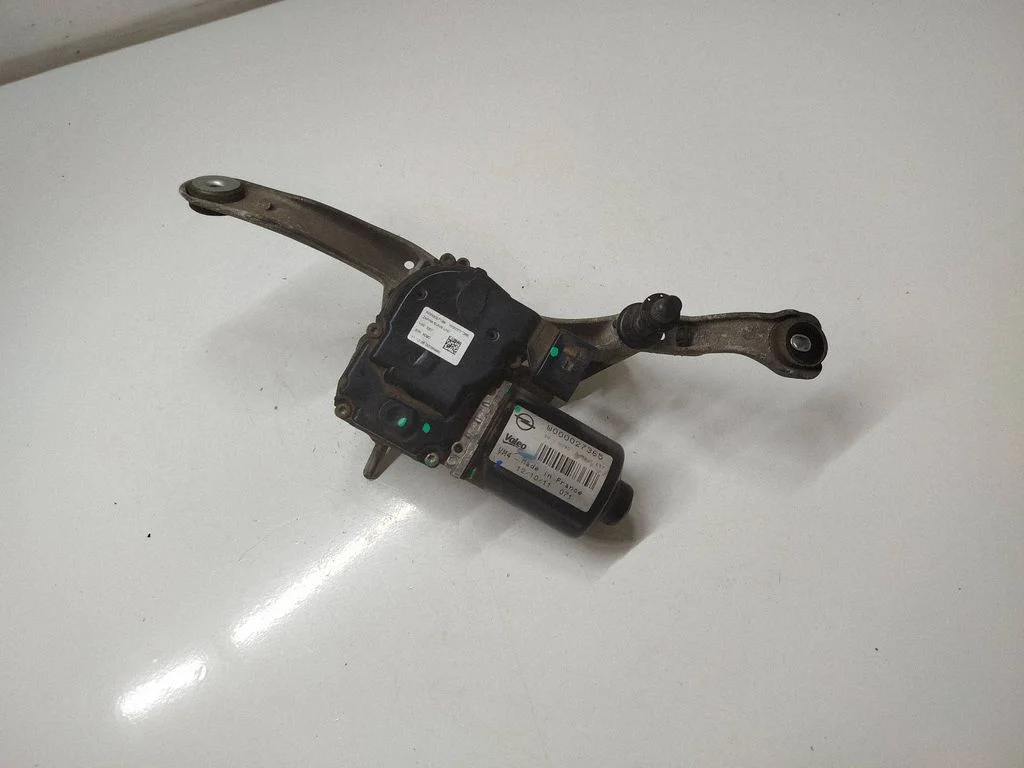Wiper motor – Opel Zafira C (2011-2019)