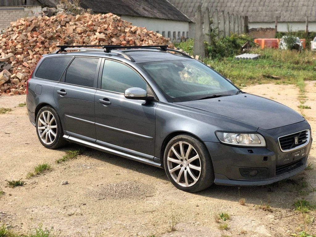 Volvo V50