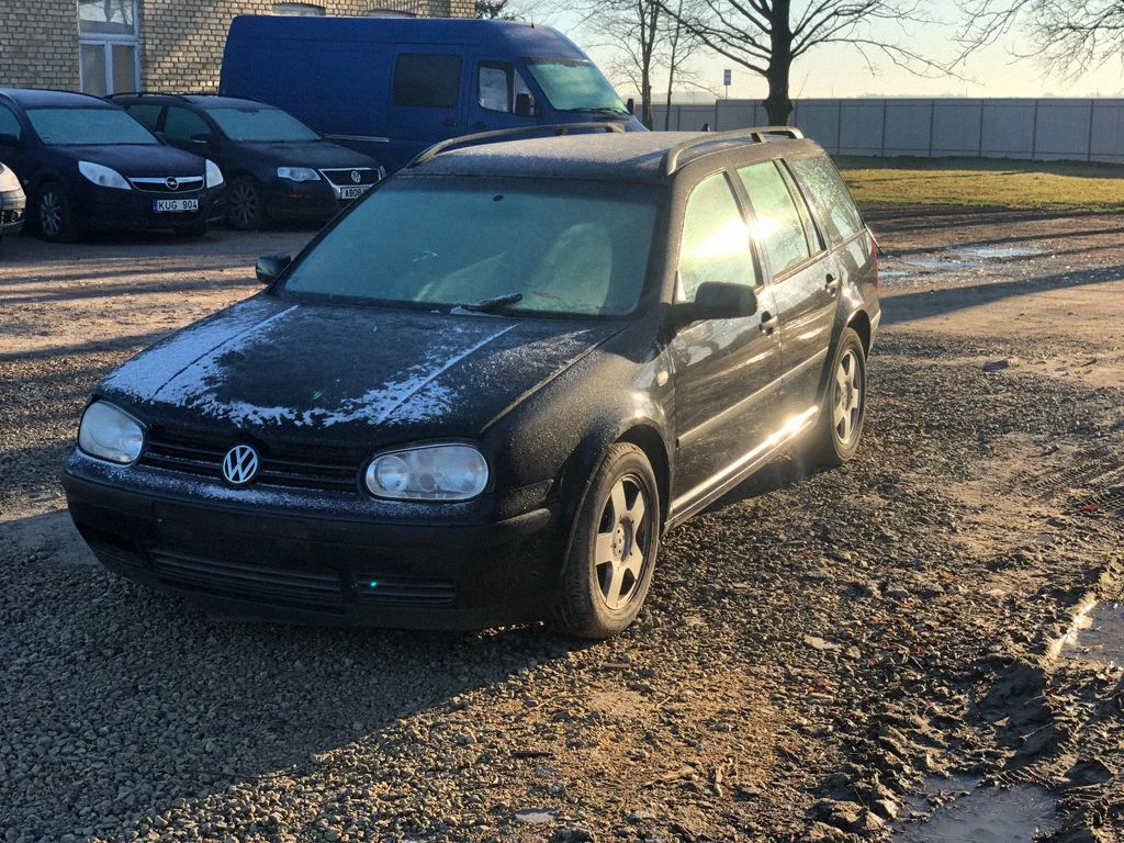Volkswagen Golf