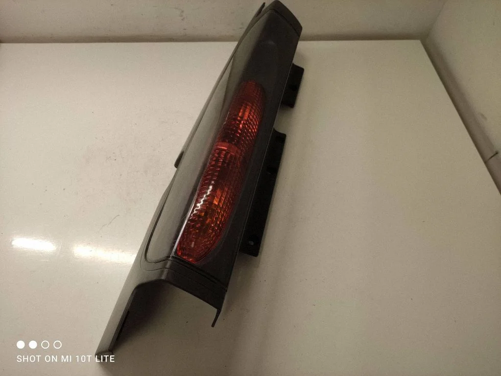 Tagatuli keres – Opel Vivaro (2001-2014)