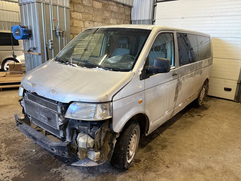 Volkswagen Transporter/Caravelle