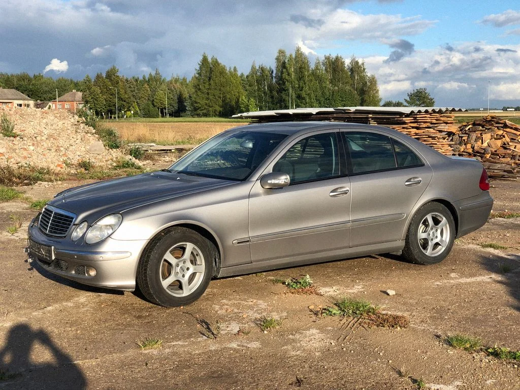 Mercedes-Benz E-class, AMG (W124, W210, W211, W212, W213, C207, W238)