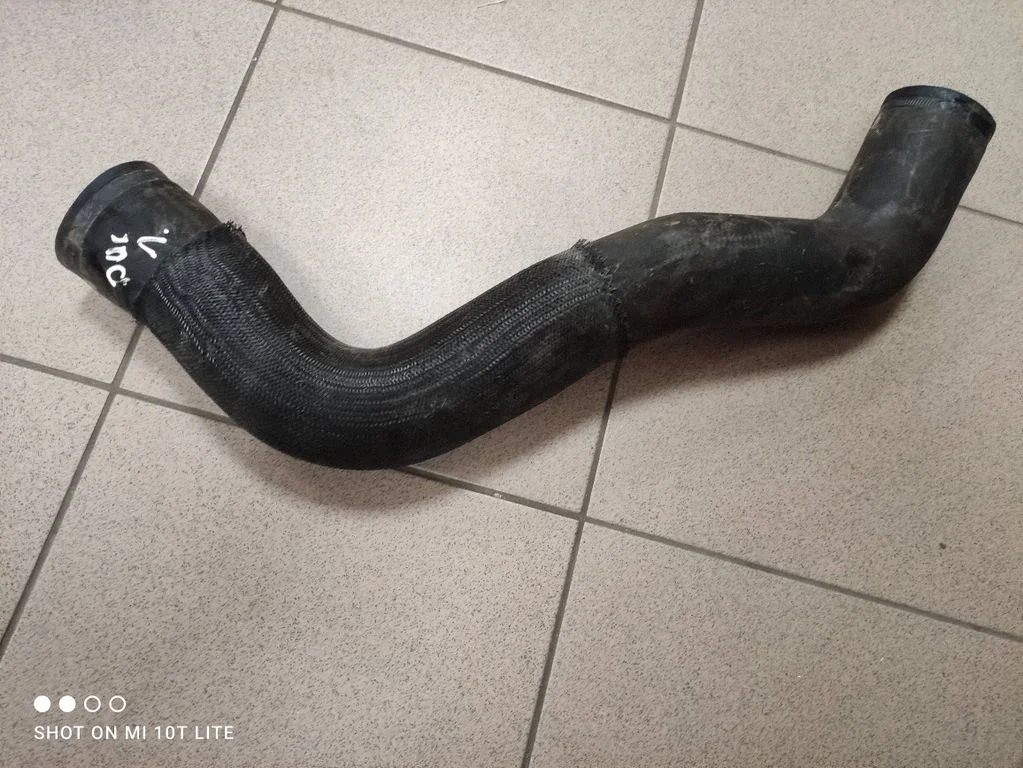 Wąż / rura intercoolera