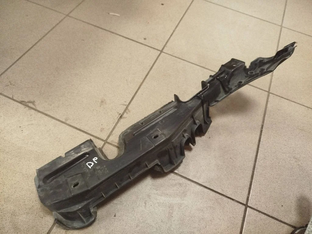Kierownica powietrza chłodnicy 5329348040