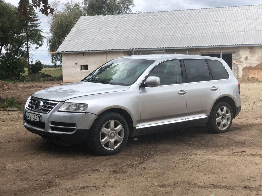 Volkswagen Touareg