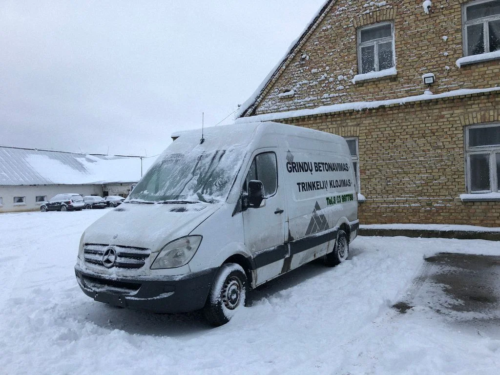 Mercedes-Benz Sprinter