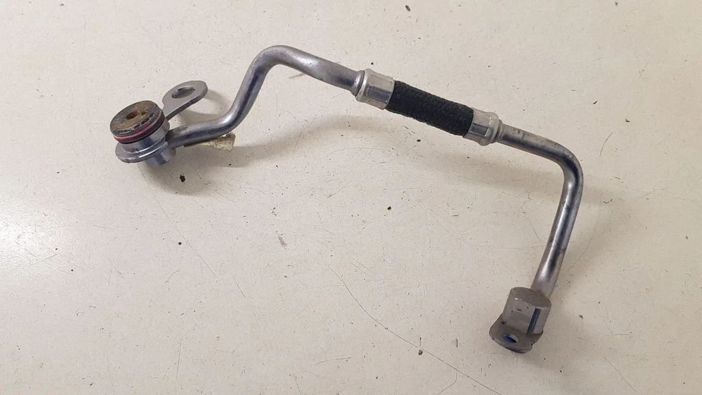 Coolant pipe/hose FL3E8A521CD