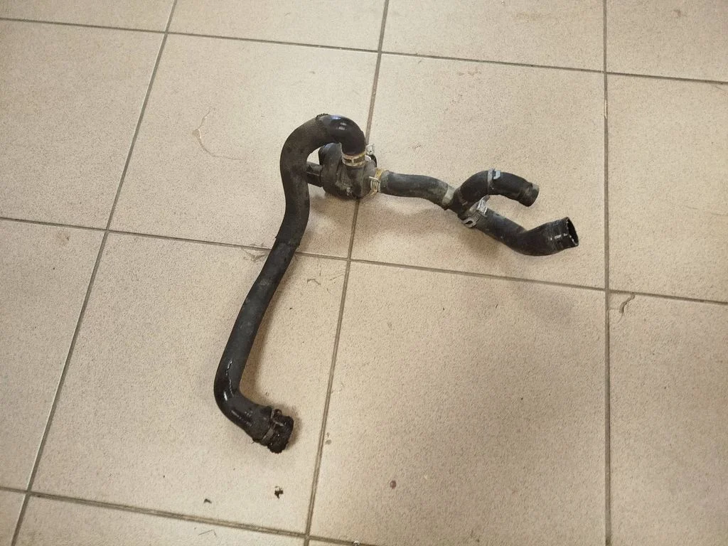 Air intake hose/pipe A2515016182