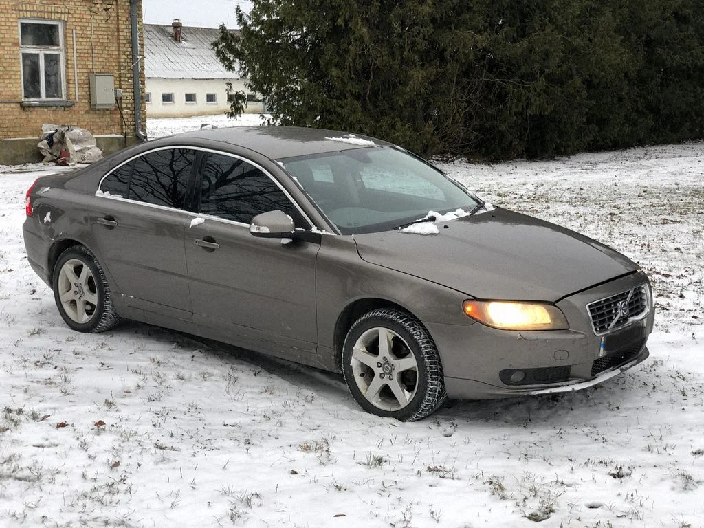 Volvo S80